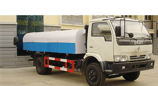 東風(fēng)康霸密封式垃圾車