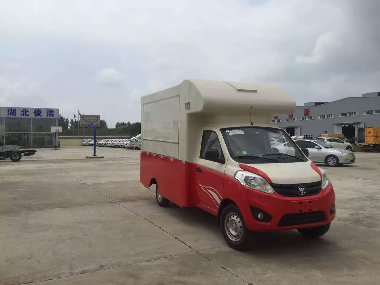 福田伽途國五流動(dòng)售貨車